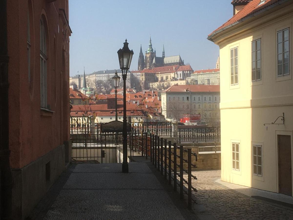 Apartment Vltava Praha Bagian luar foto