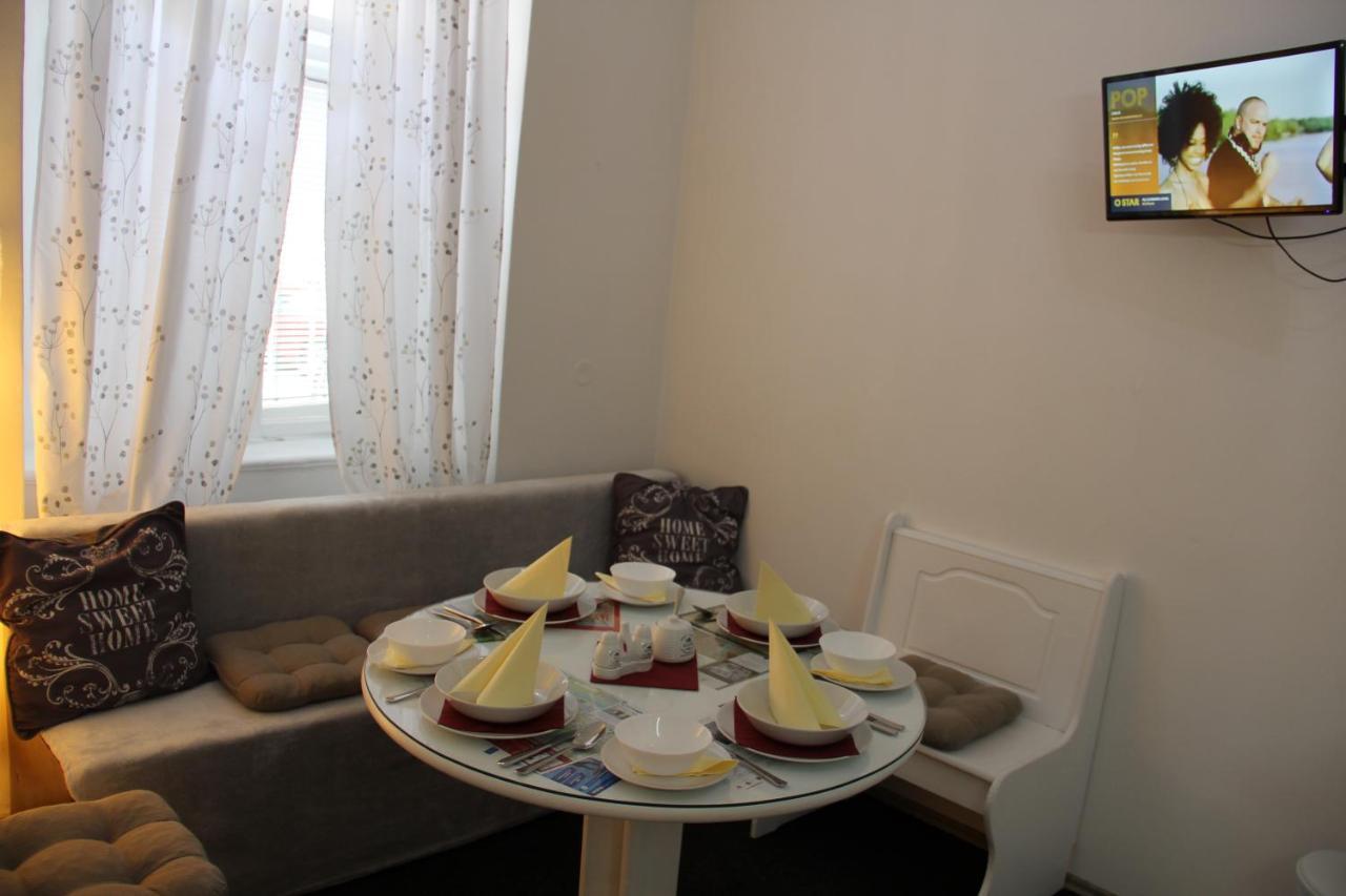 Apartment Vltava Praha Bagian luar foto