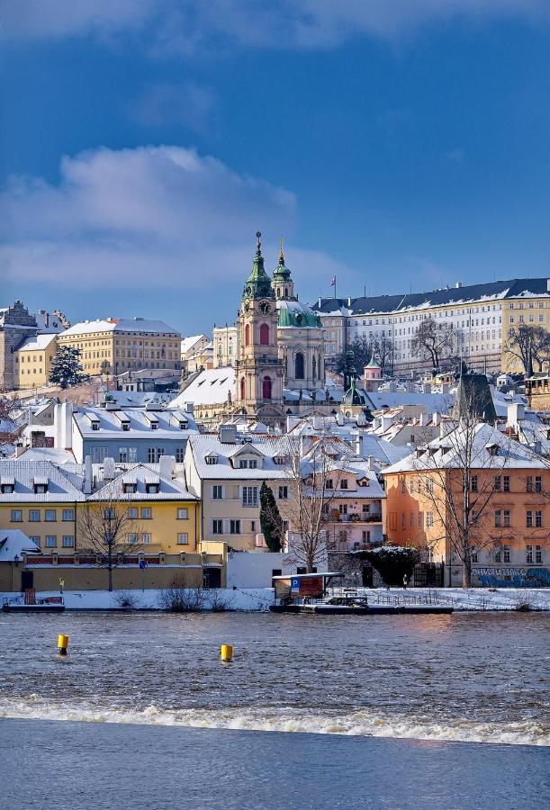 Apartment Vltava Praha Bagian luar foto